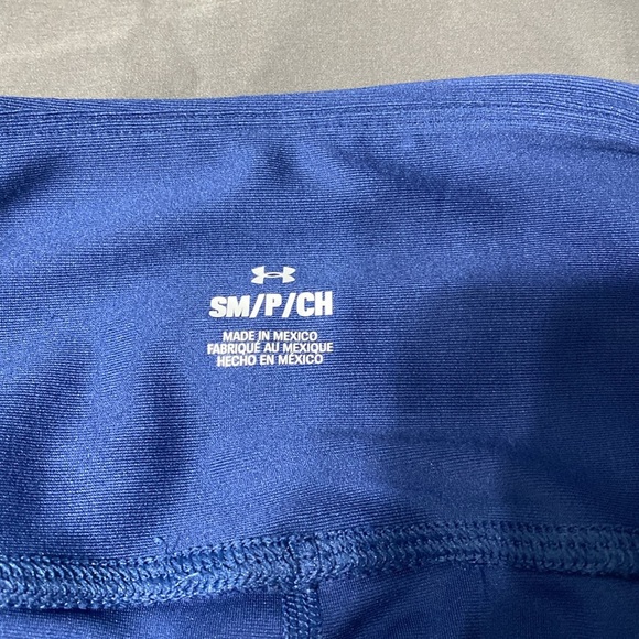 Under Armour leggings. Size small. - Picture 2 of 6